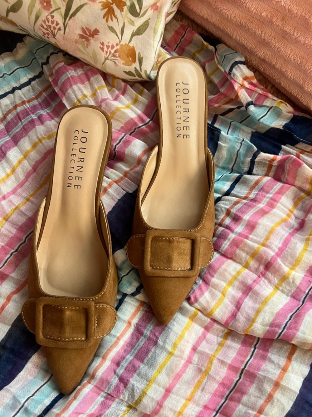 Journee Collection Vianna Dark Camel/Cognac Slip On Kitten Heels